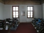 motocyklová expozice na hradě Kámen